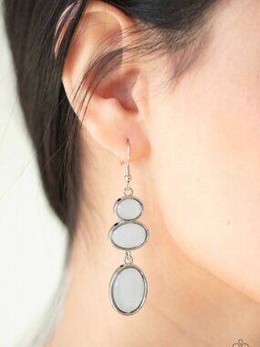 Paparazzi Jewelry Accessories - Tiers Of Tranquility - White Earrings - Vintage
